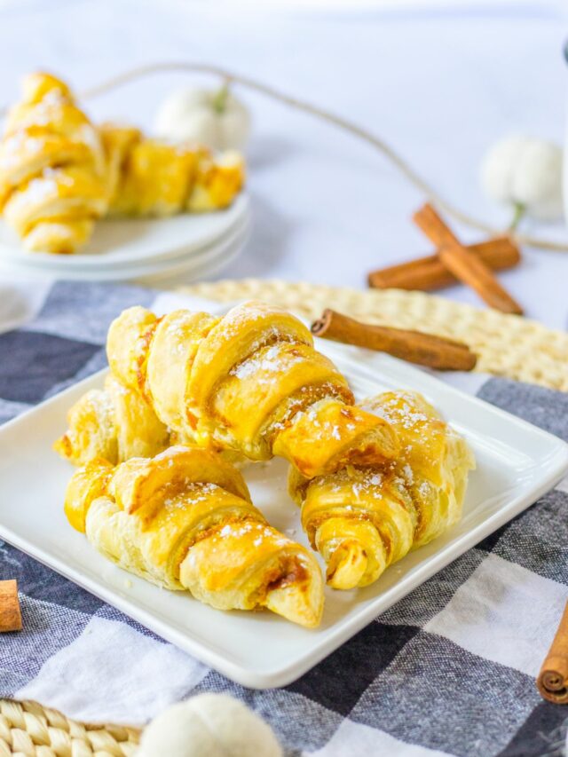 Puff Pastry with Pumpkin Filling - A Warm & Flaky Fall Treat