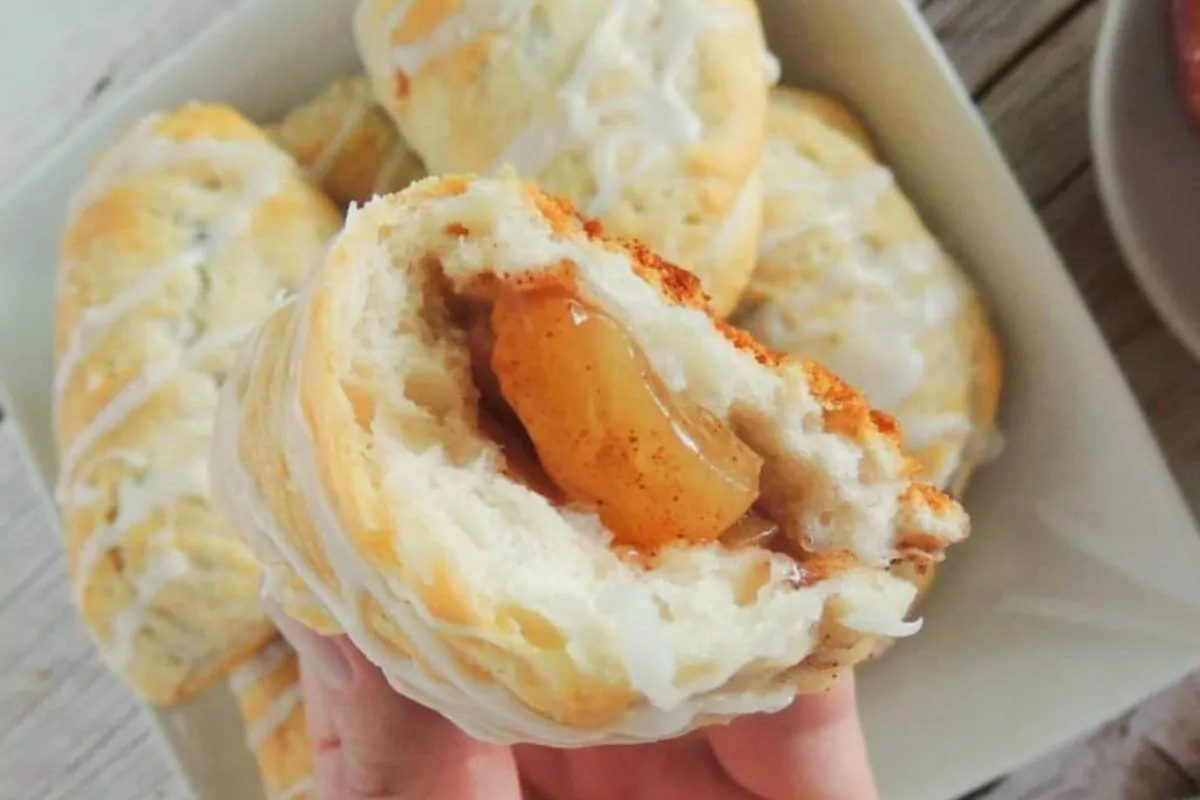 A fluffy turnover made of canned biscuits and peaches.