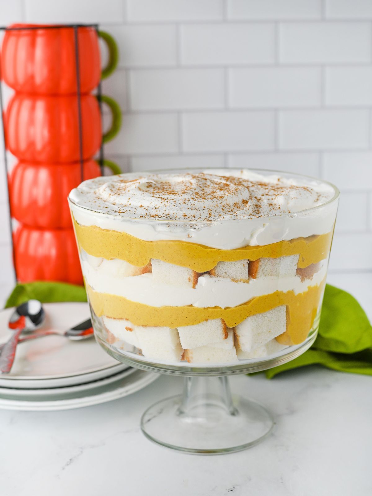 layered pumpkin dessert