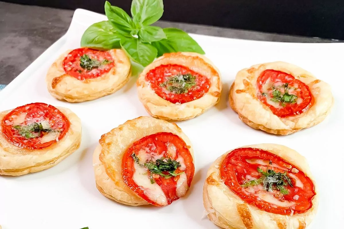 Tomato Tarts Puff Pastry Appetizer - Walking On Sunshine Recipes