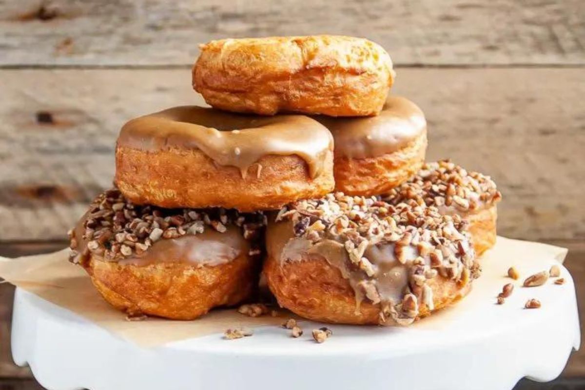 donuts caramel frosting