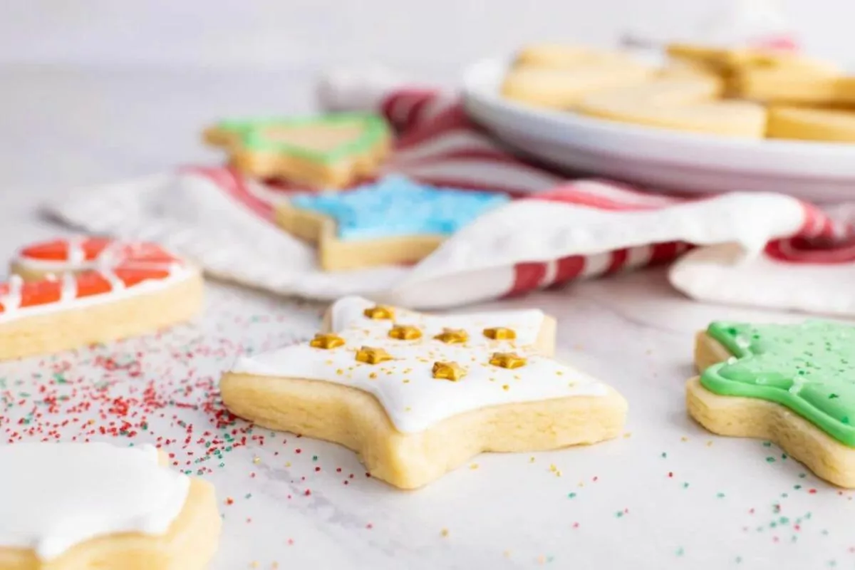 star shaped cookies with sprinkles