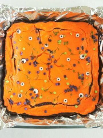 Halloween Decorated Brownies_cover image.