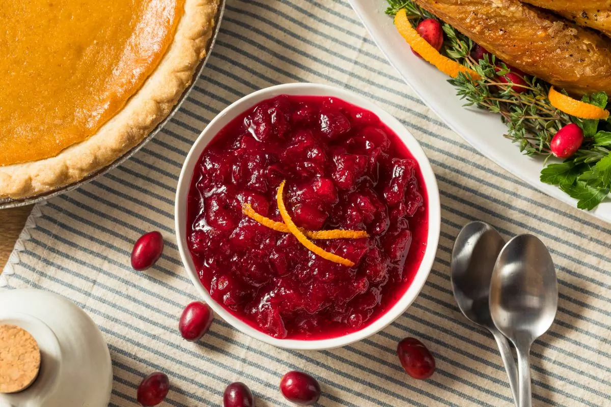 cranberry sauce with pumpkin pie and turkey.