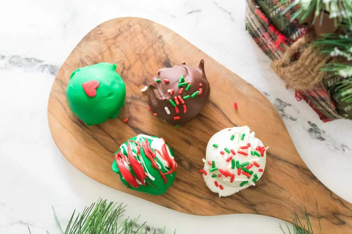 Oreo cookie balls on cutting board for MSN.