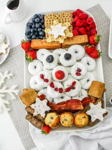 Magical Christmas Breakfast-Cover image.