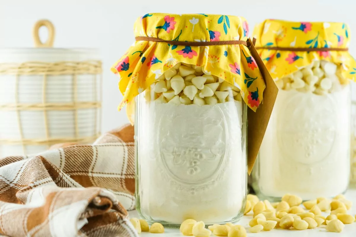 Mason jar cookie mix for mother's day msn.