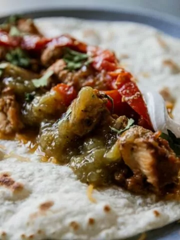 chicken fajitas on flour tortilla MSN.