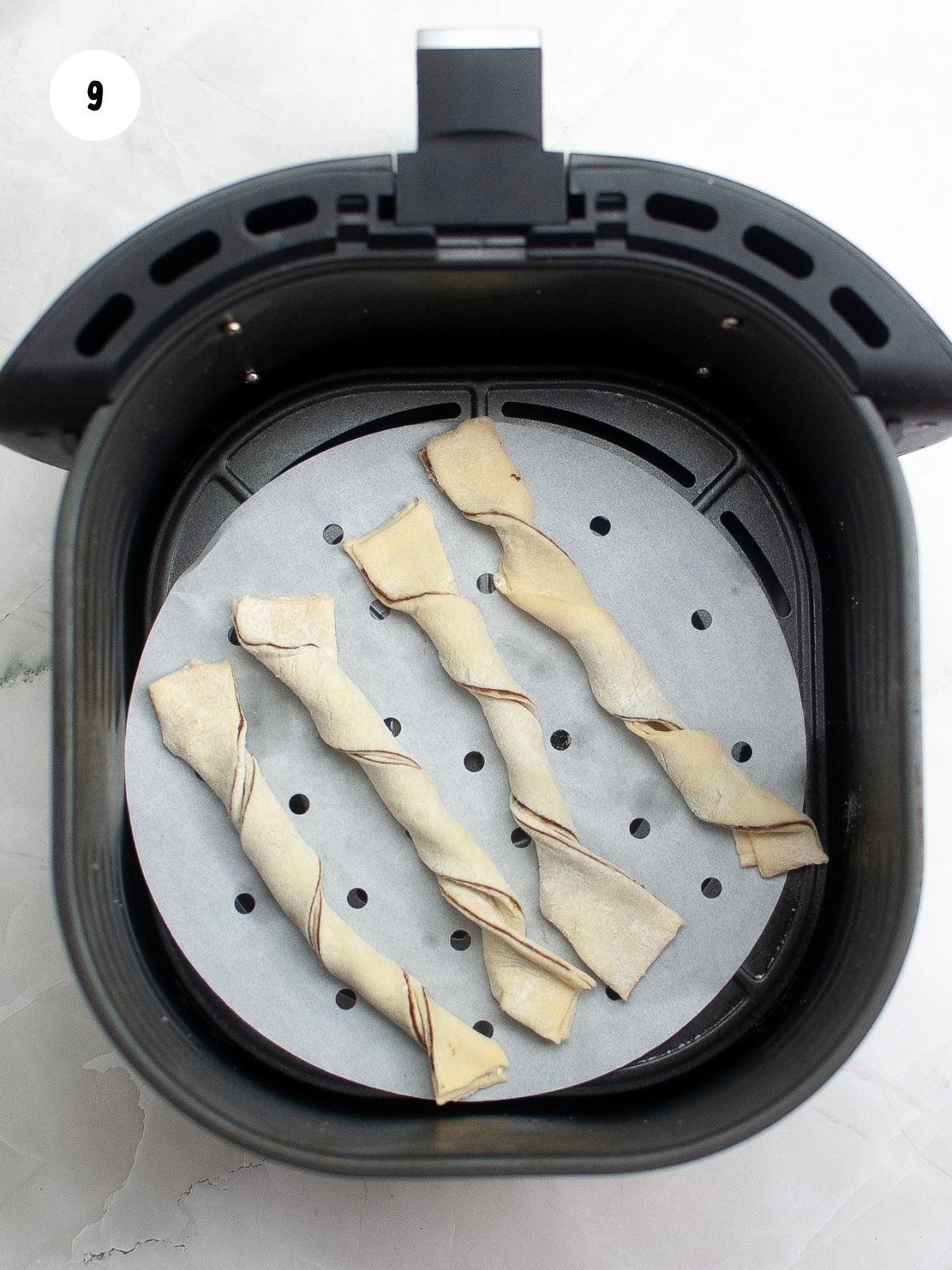 twists added to air fryer basket