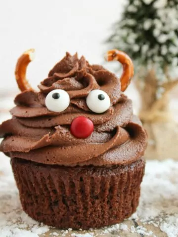 Chocolate Reindeer Cupcakes