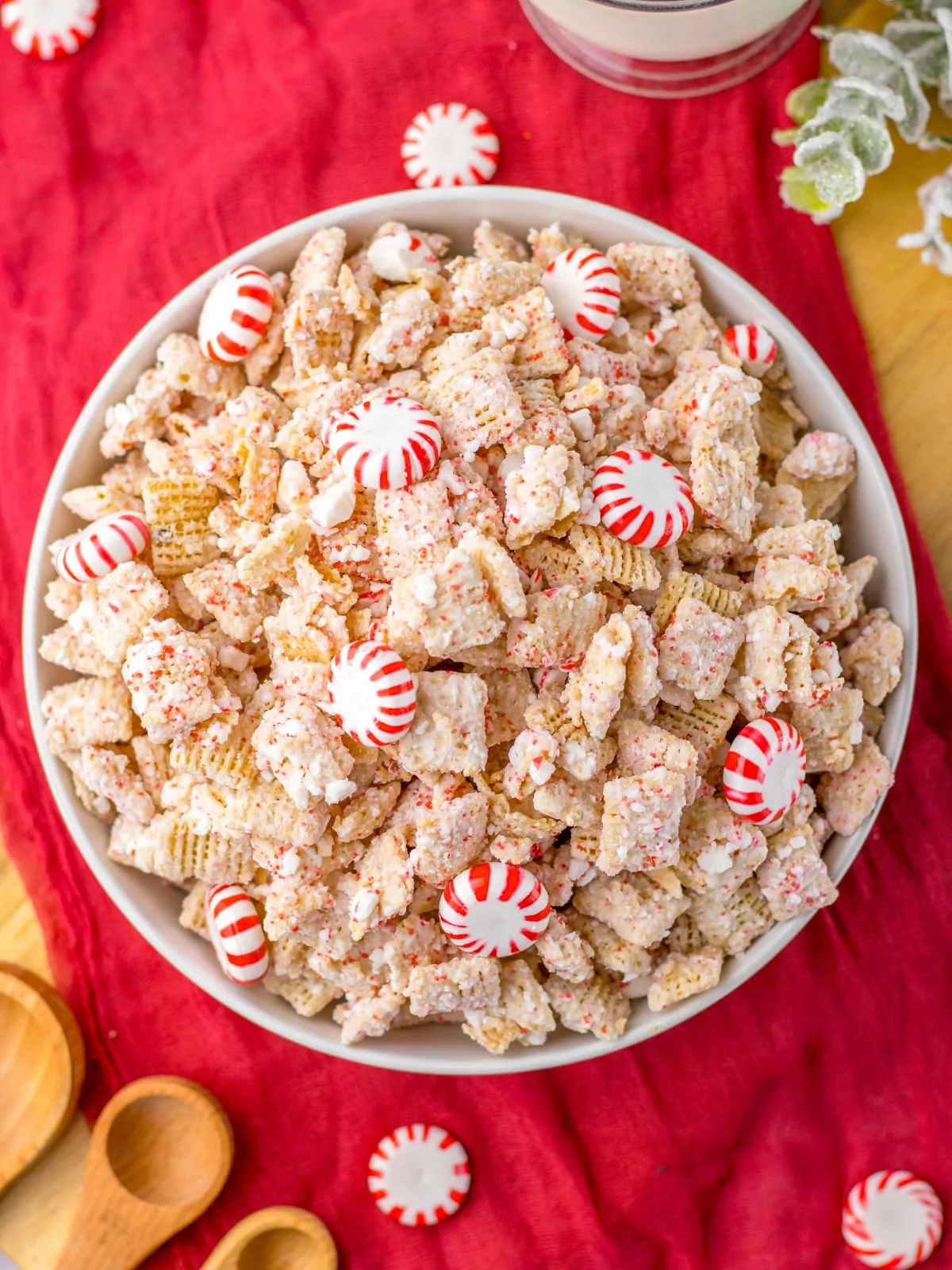 white chocolate peppermint chex