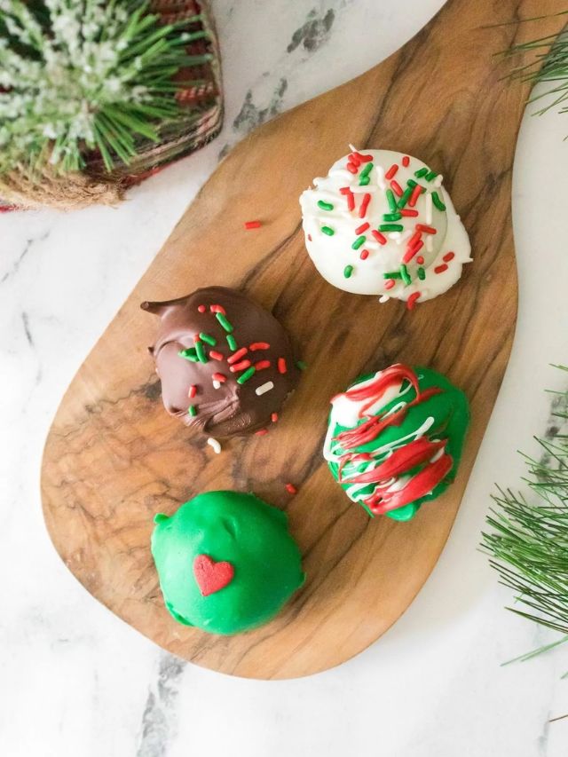 Oreo Cookie Balls Christmas Story - Walking On Sunshine Recipes