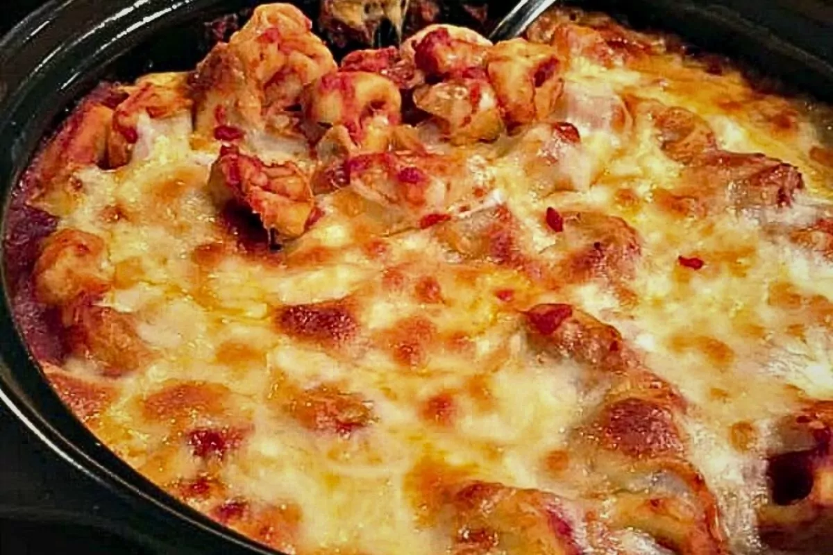 cheesy baked tortellini pasta casserole.