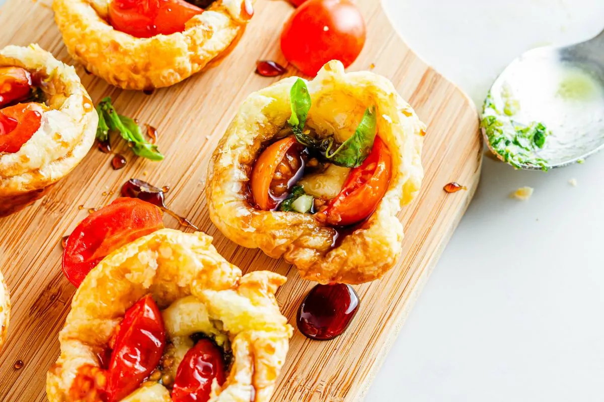 Caprese Puff Pastry Bites with balsamic glaze