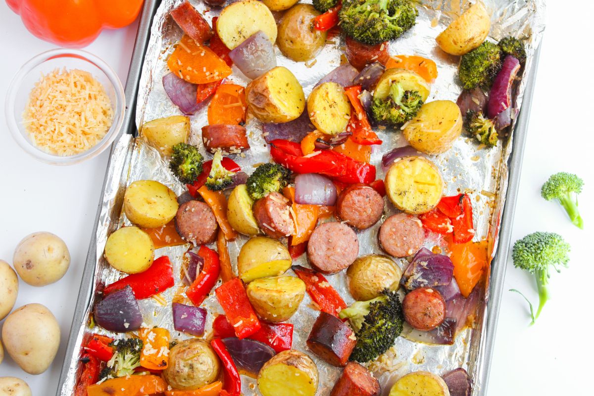 Sheet pan sausage and seasoned vegetables