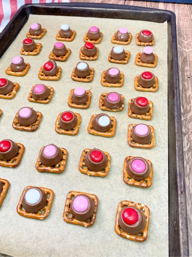 Valentine's Day Pretzel Treats Story