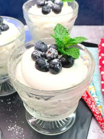 Weight Watchers Cheesecake Pudding and Cool Whip-Cover image.