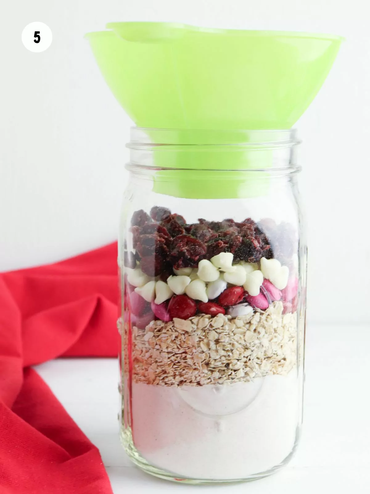 dried cranberries layer in jar