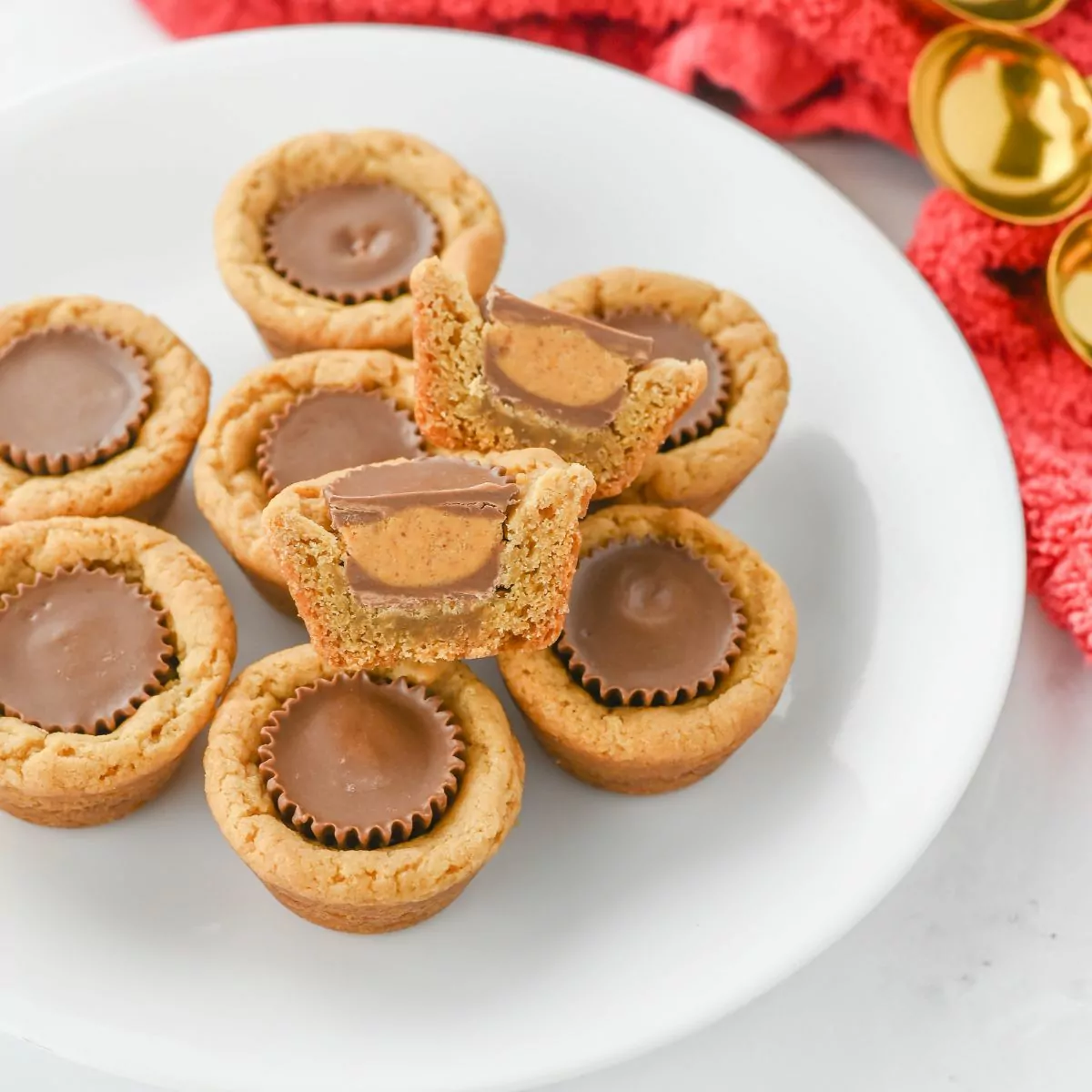 FEATURED Peanut Butter Cookie Cups