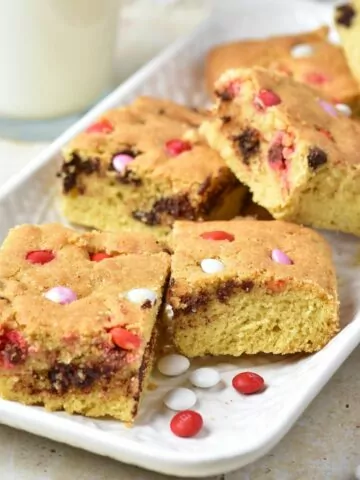 Valentine's Day Bar Cookies with pink red and white M&M's