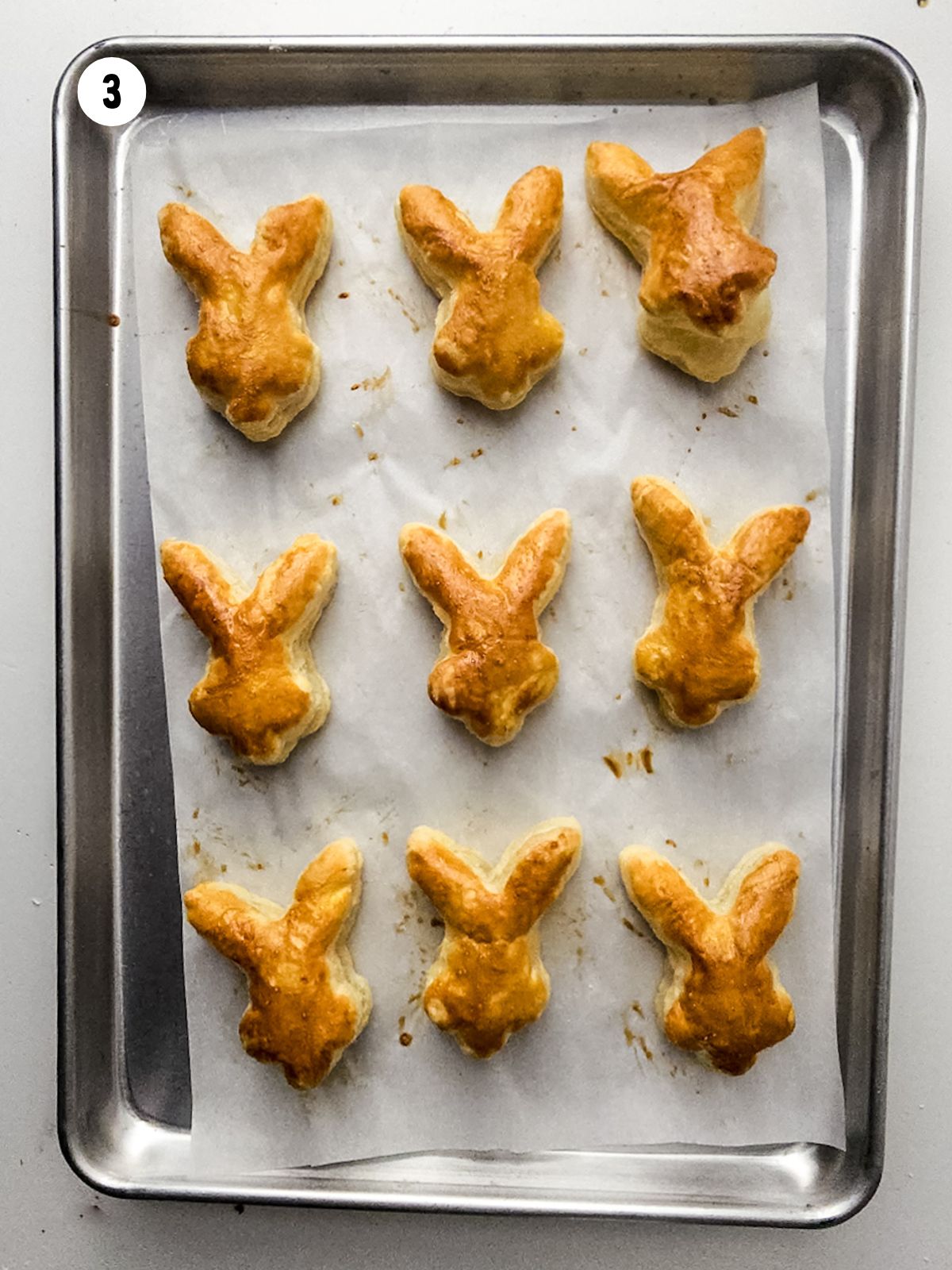 baked puff pastry bunnies