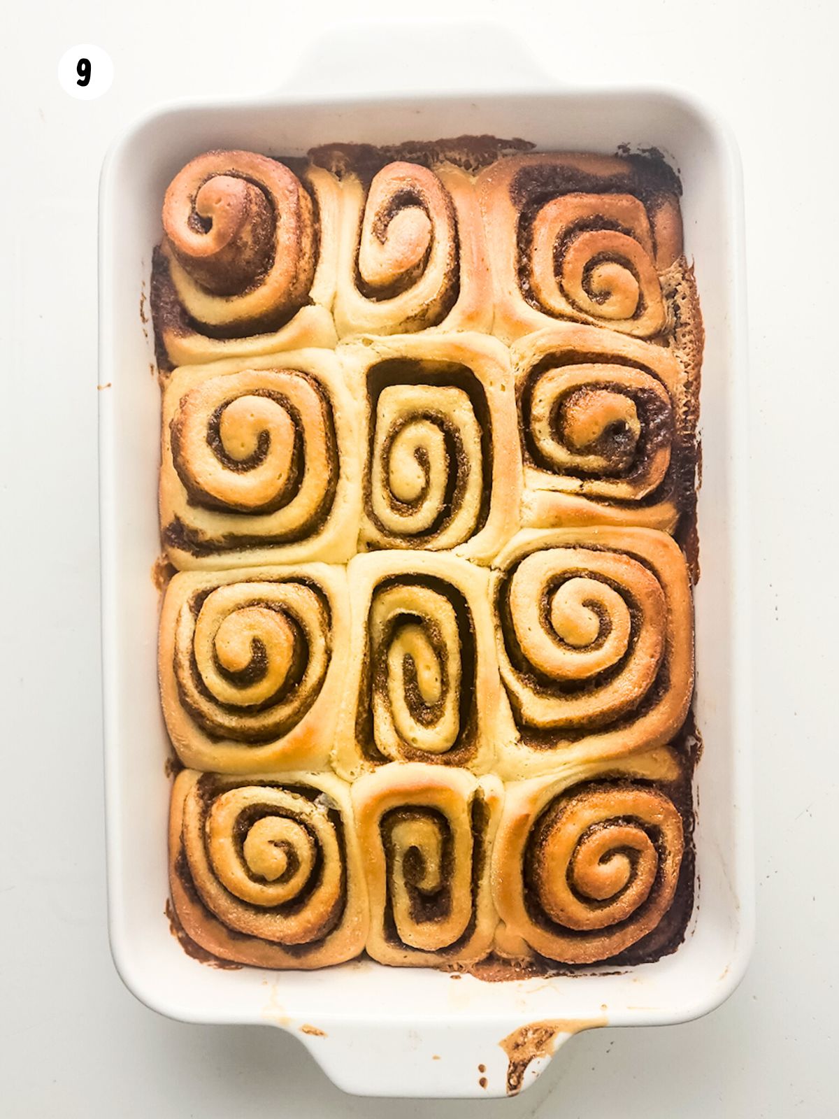 baked cinnamon rolls