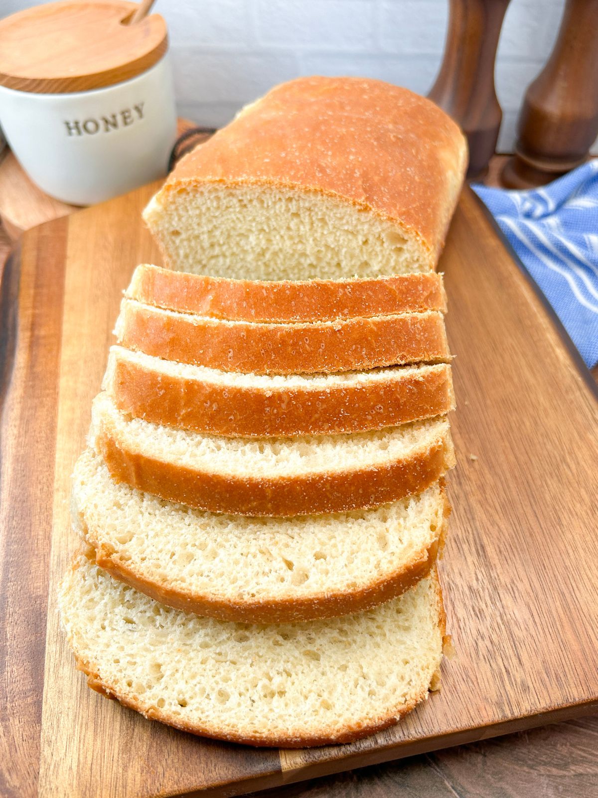 Amish Sandwich Bread sliced