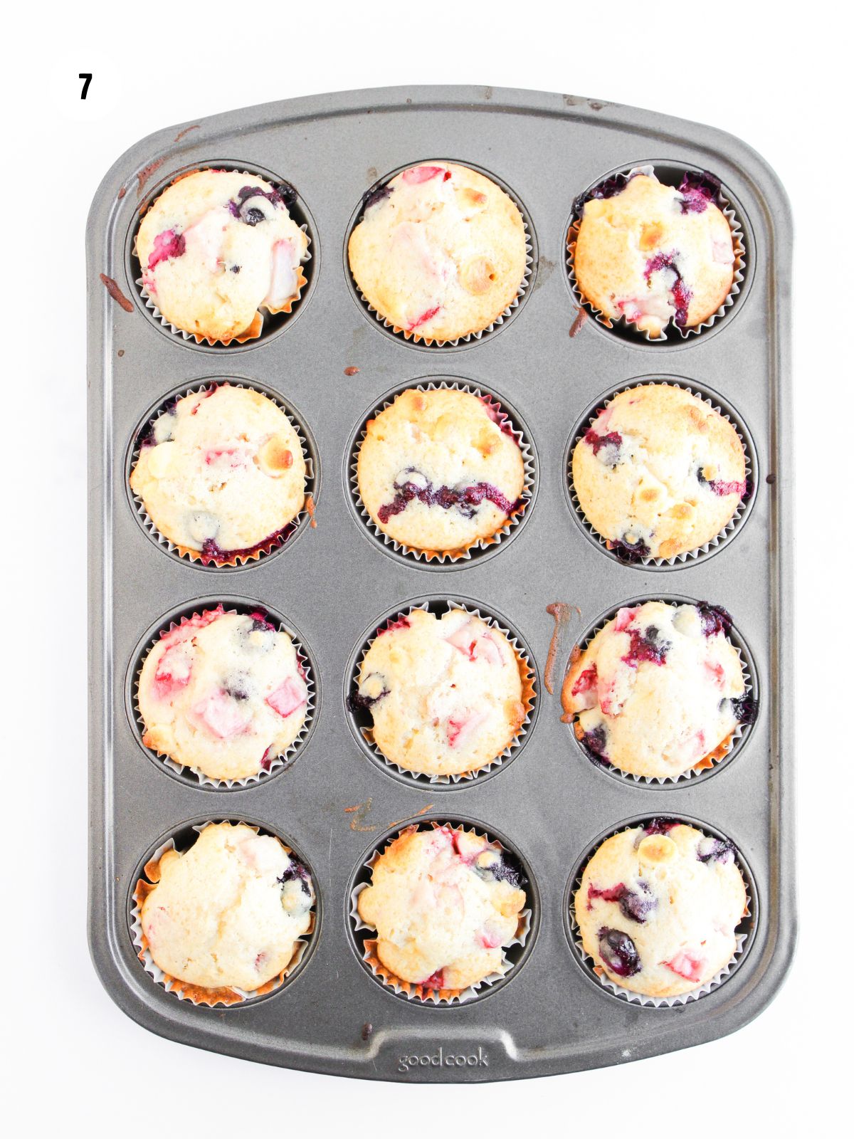 baked blueberry strawberry white chocolate muffins