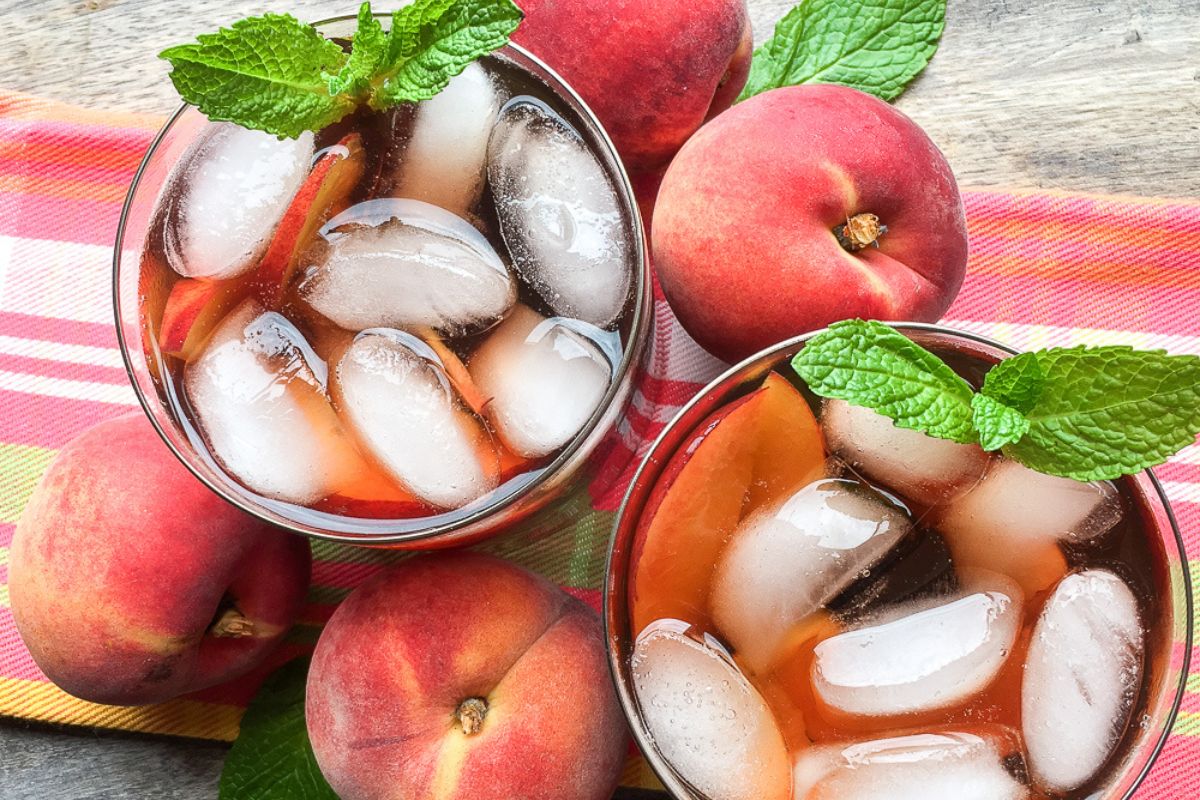 how to make peach iced tea.