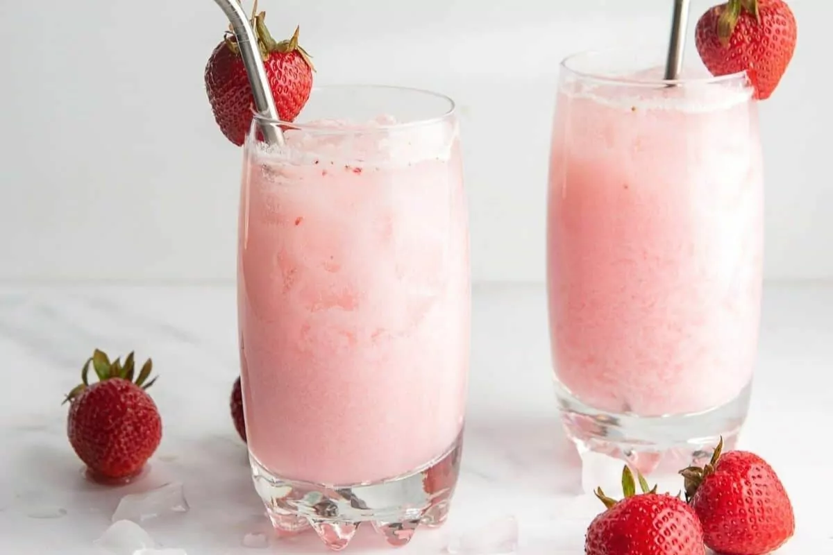 two glass of Starbuck’s Pink Drink with strawberries