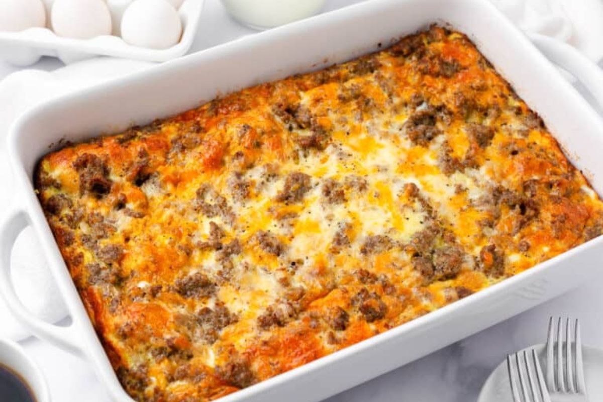 Crescent Roll Breakfast Casserole