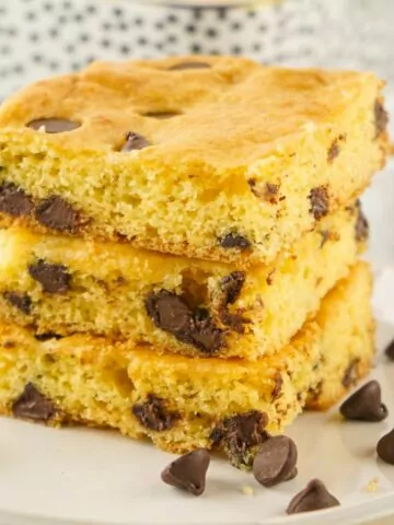stacked bar cookies made from a cake mix with chocolate chips.