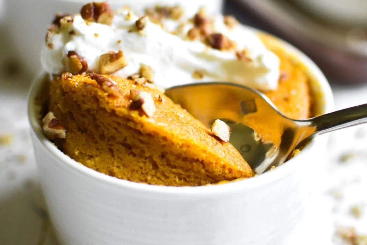 mug of Pumpkin Pudding Cake