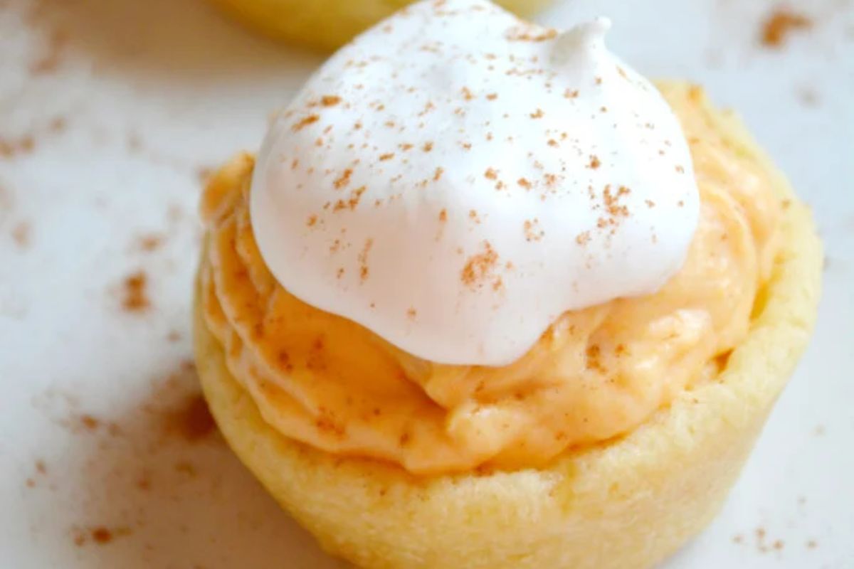 Pumpkin Pudding Sugar Cookie Cups