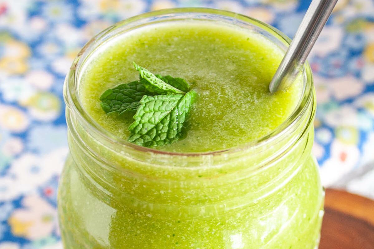 Coconut Mango Cucumber Smoothie