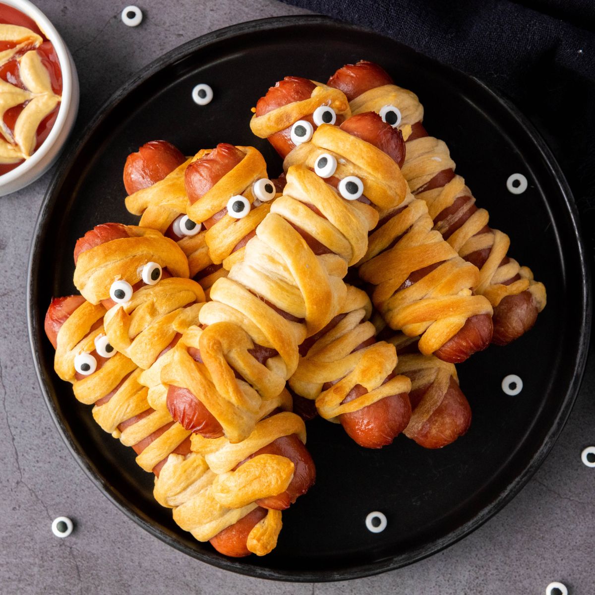 FEATURED Air Fryer Mummy Hot Dogs.