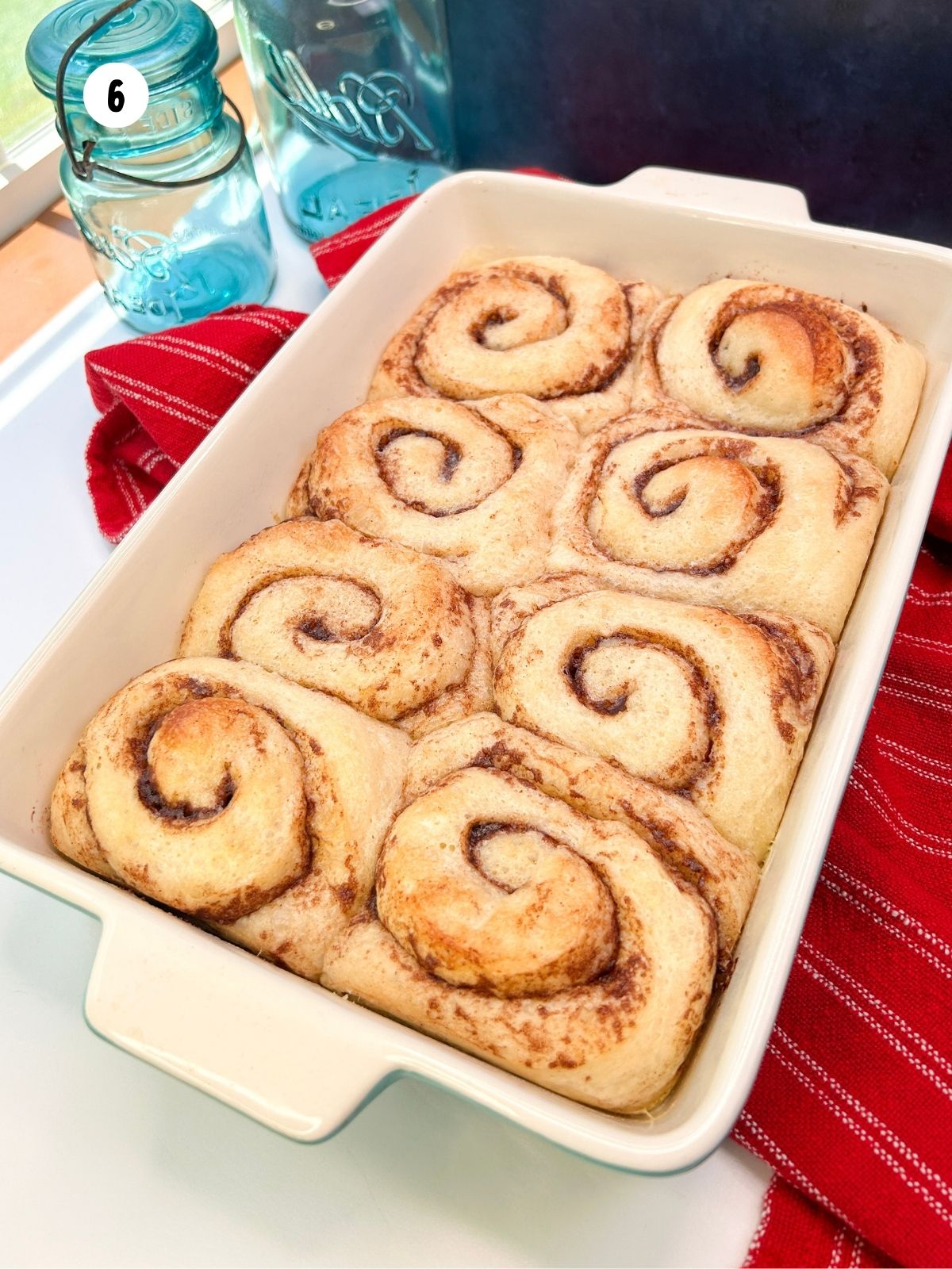 baked cinnamon rolls.