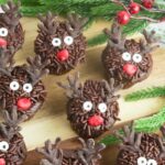 Mini Reindeer Cupcakes Pin.