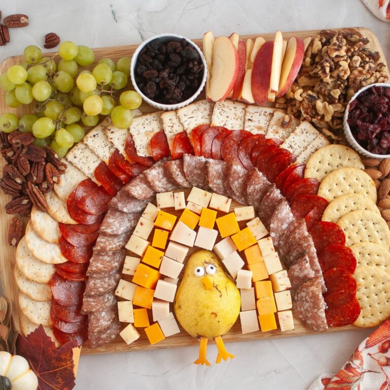 Thanksgiving Turkey Charcuterie Board.