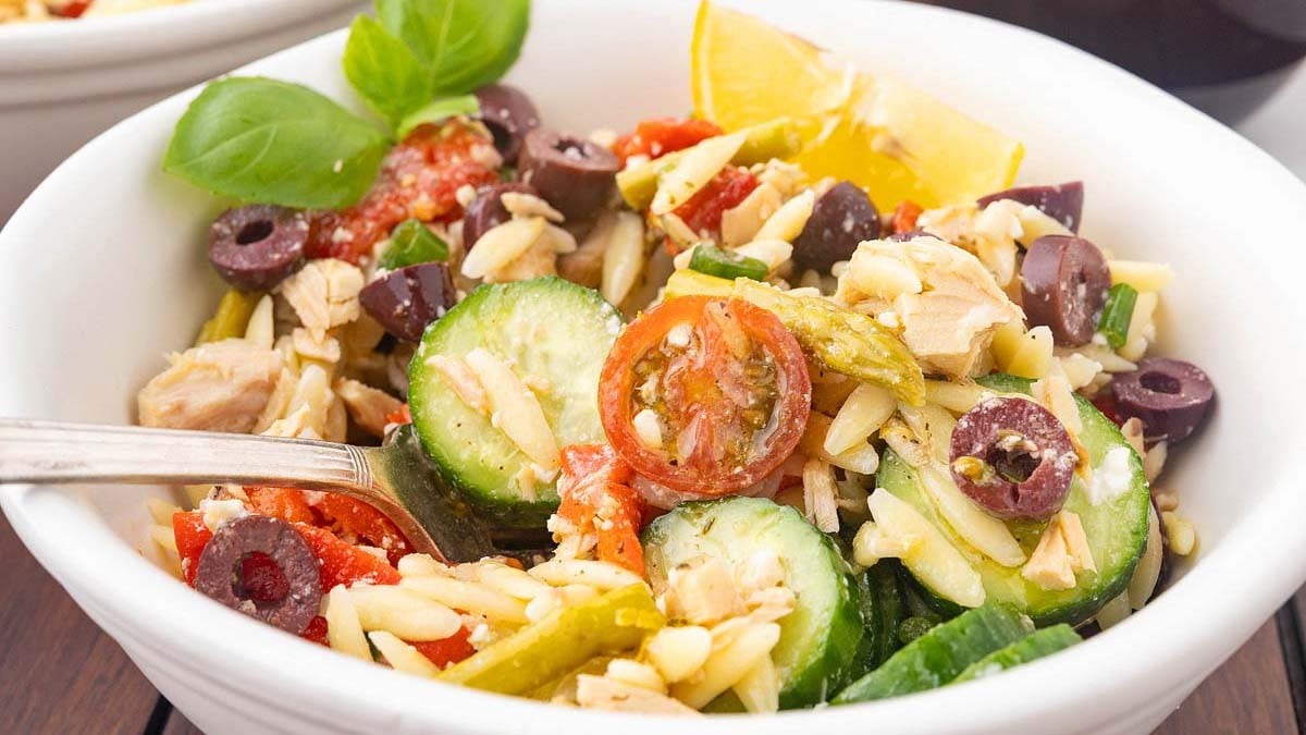 Mediterranean Tuna Orzo Salad