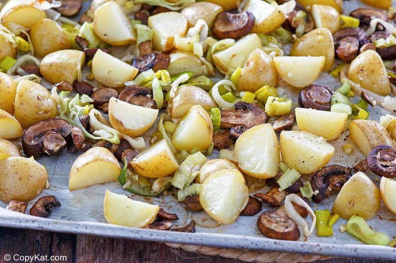 Roasted Leeks and Potatoes with Mushrooms (Easy Sheet Pan Recipe)