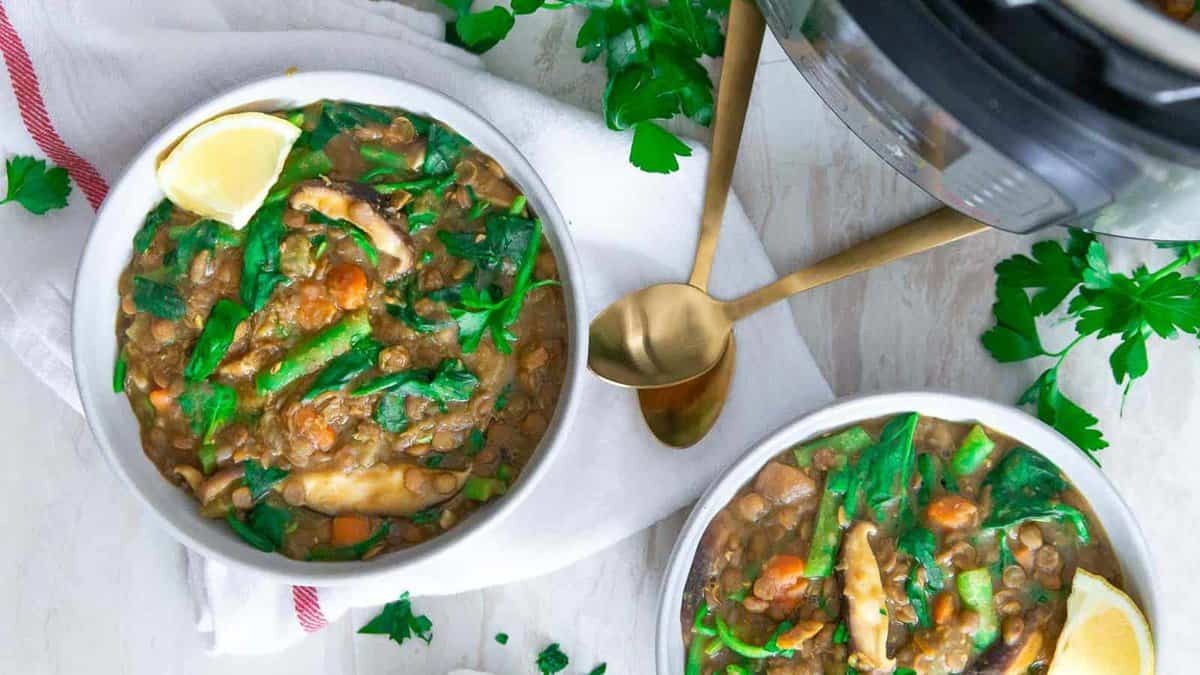 Instant Pot Lentil Vegetable Soup