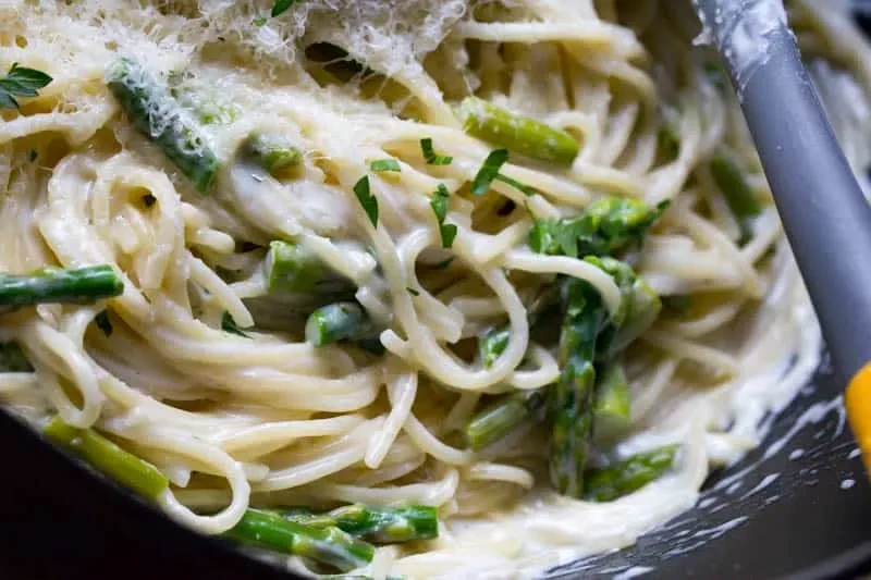 One-Pot Parmesan Noodles with Asparagus