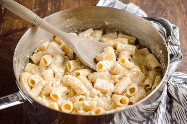 One-Pot Homemade Alfredo Rigatoni