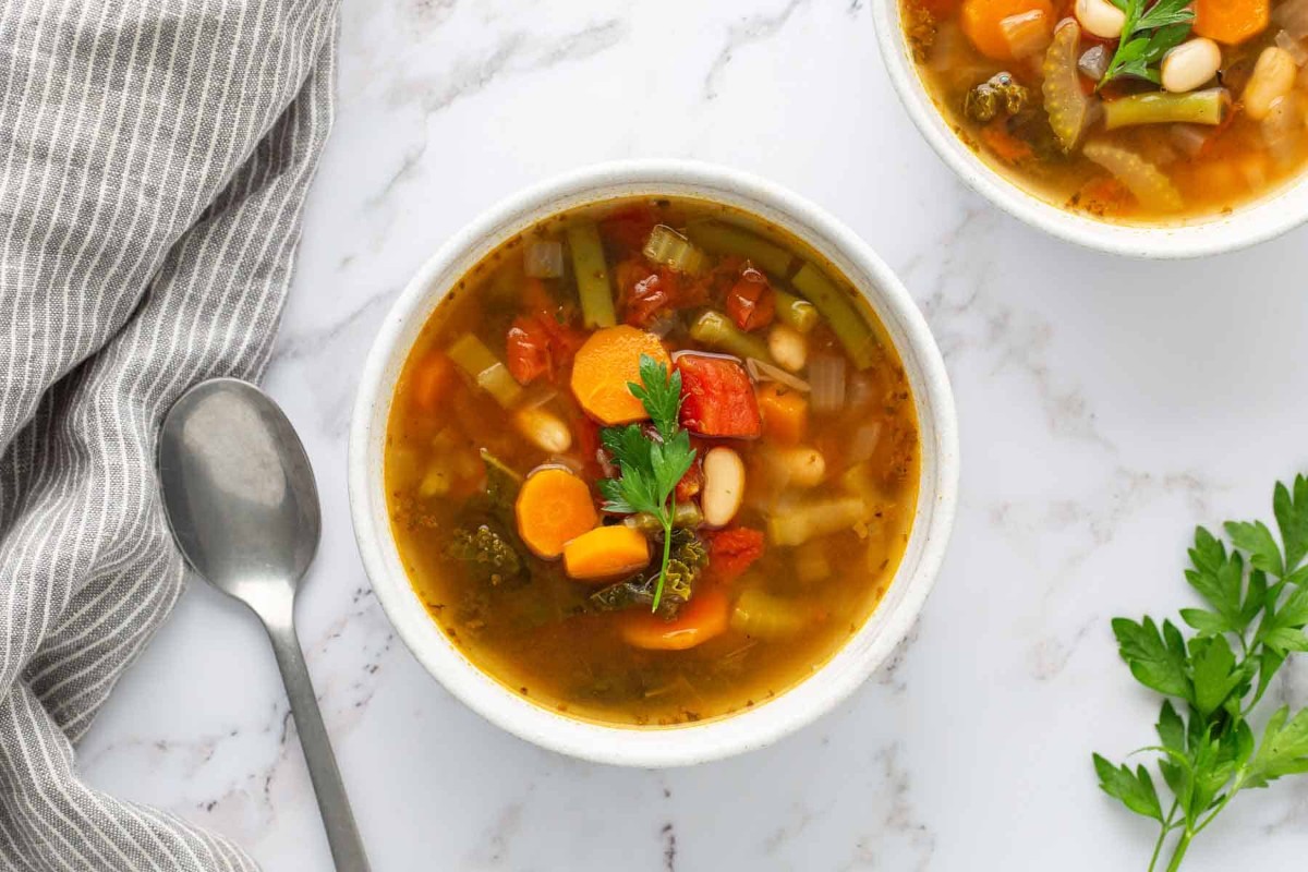Instant Pot Vegetable Soup