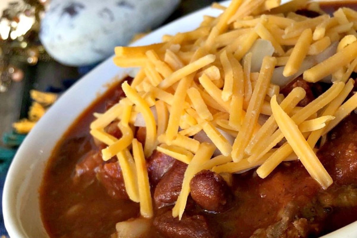 Crock Pot Chili - Easy and Delicious!