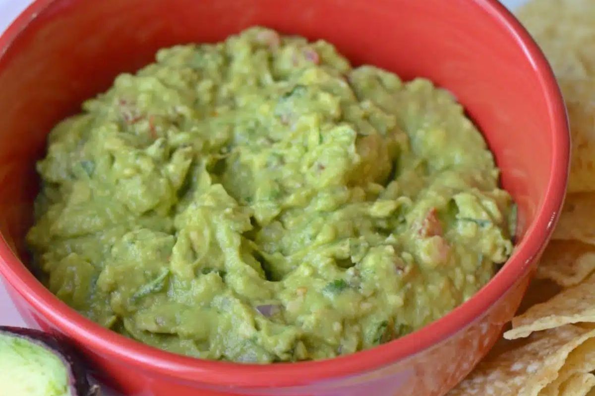 Authentic Homemade Guacamole Recipe