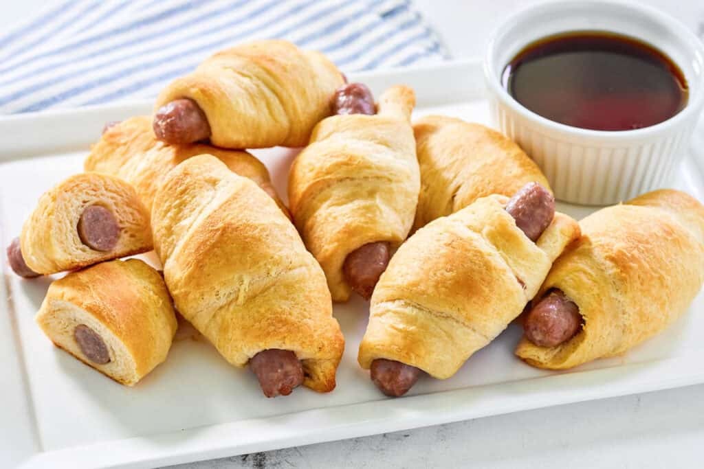 Kickoff Cravings: Breakfast-Inspired Pigs in a Blanket for Game Day