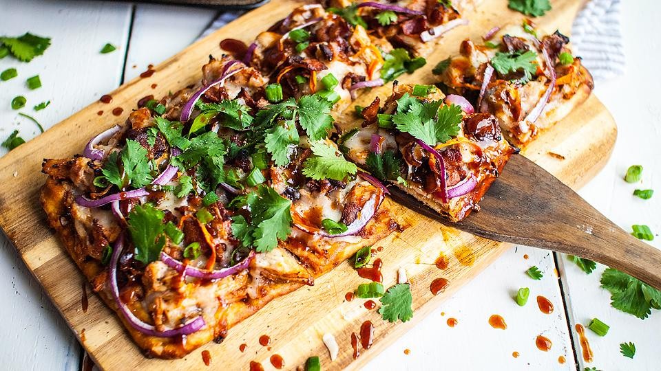 20 Minute Savoury Bacon, Onion and BBQ Chicken Flatbread Pizzas