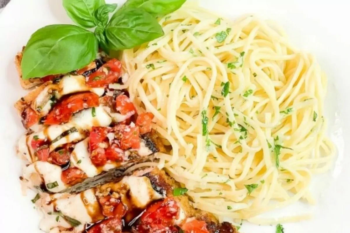 30 Minute Caprese Chicken